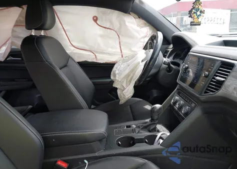 2020 Volkswagen Atlas Cross Sport 2.0T Se W/Technology/2.0T Se W/Technology R-Line from USA, damaged, VIN 1V2YC2CA4LC215683